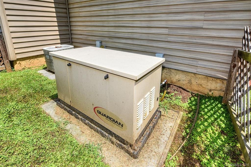 Hawk Mountain - Residential