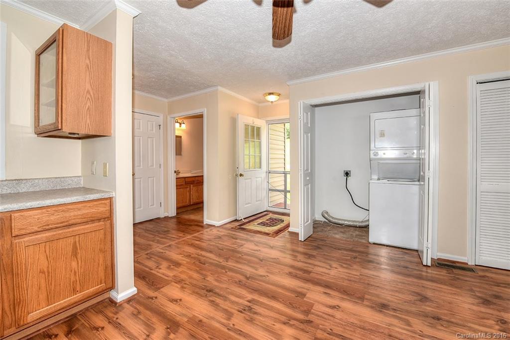 Hawk Mountain - Residential