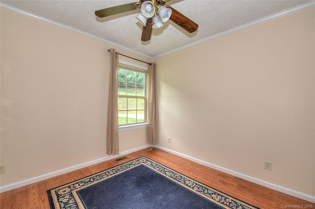 Hawk Mountain - Residential