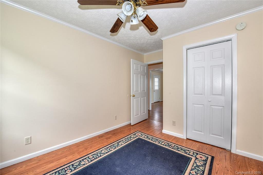 Hawk Mountain - Residential