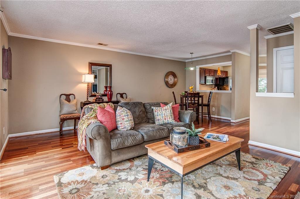 Gates At Quail Hollow - Residential