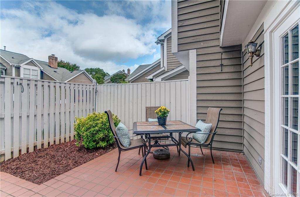 Gates At Quail Hollow - Residential