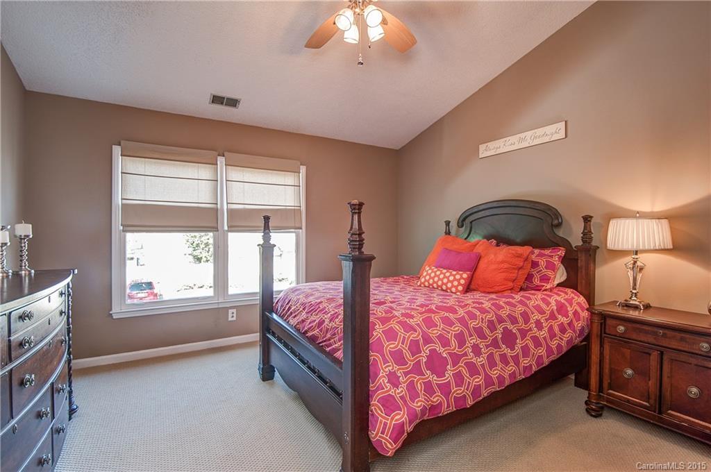 Gates At Quail Hollow - Residential