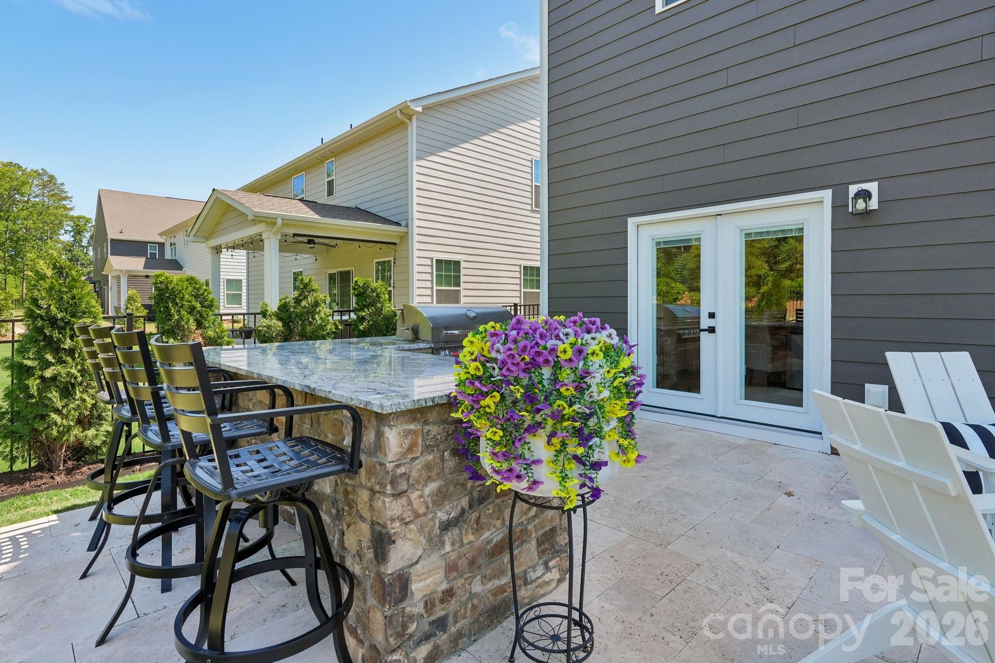 SPRINGSHIRE CREEK - Residential