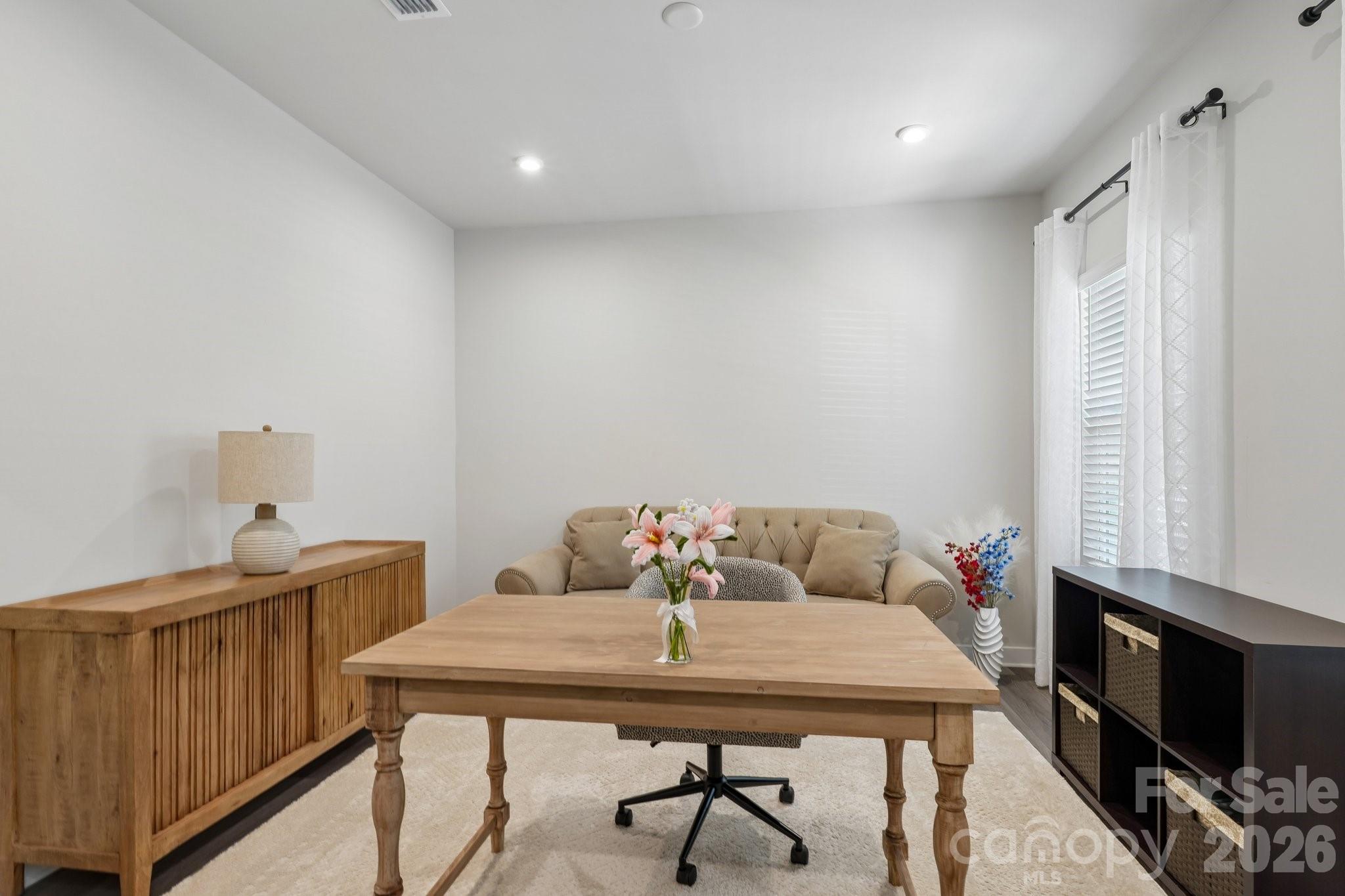 SPRINGSHIRE CREEK - Residential