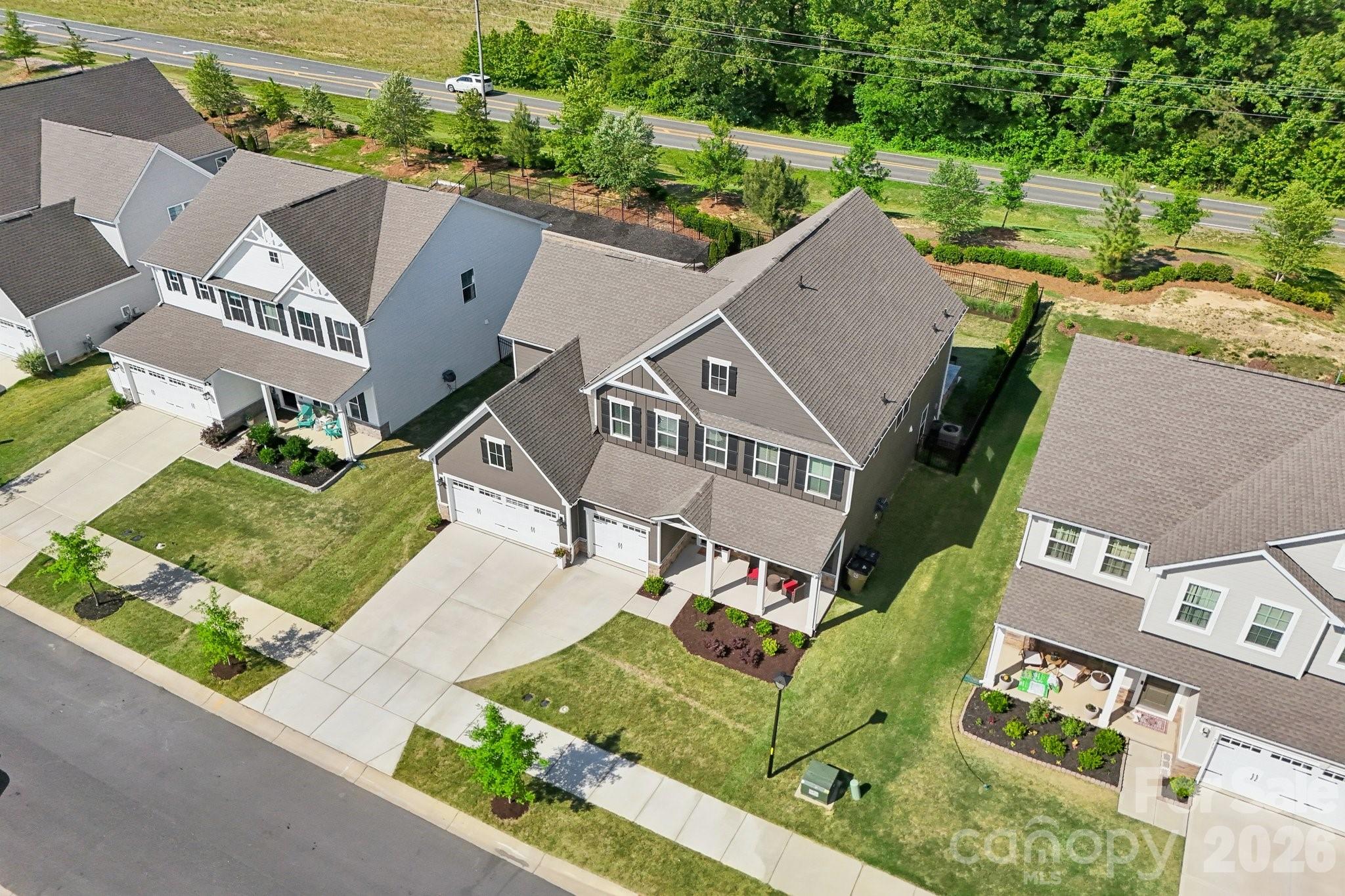 SPRINGSHIRE CREEK - Residential