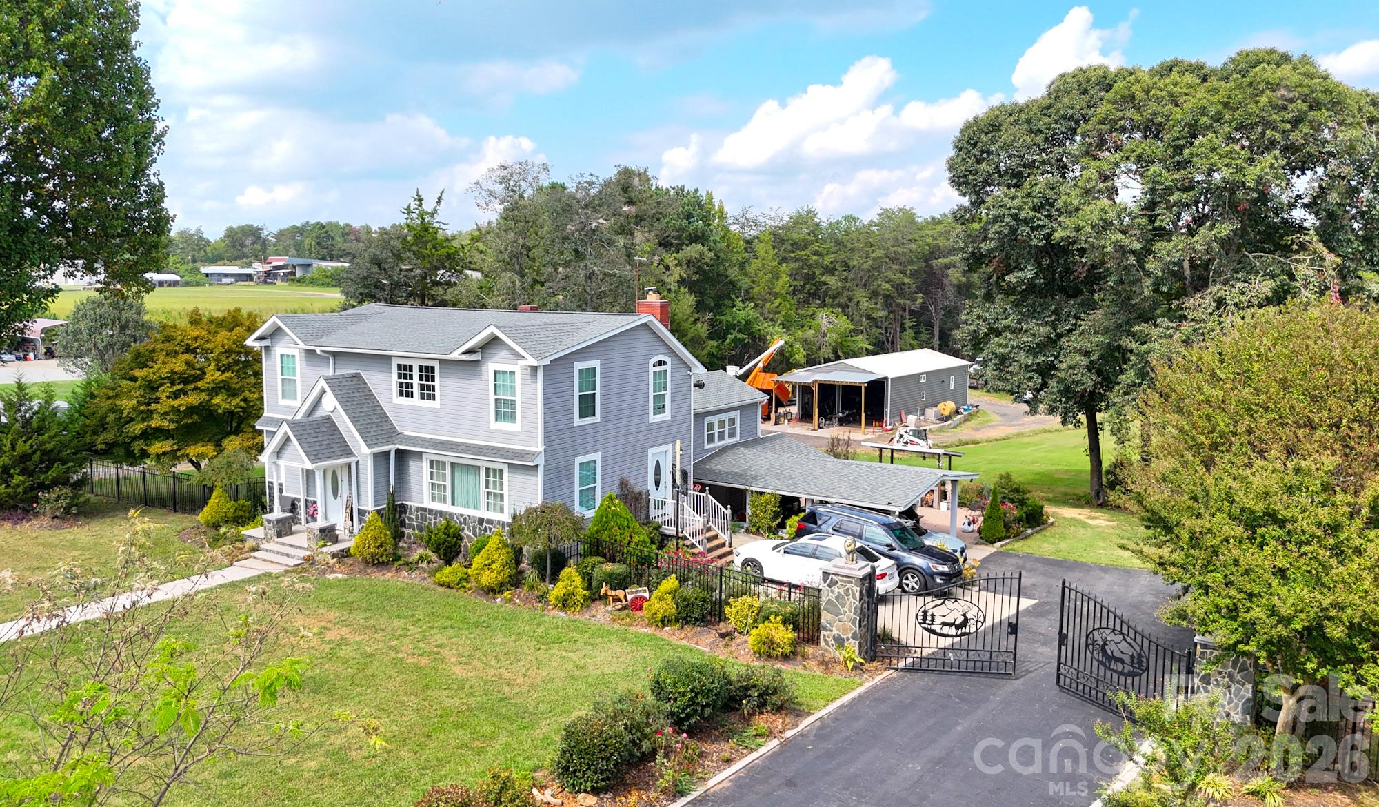 1361 NC Hwy 73 Highway