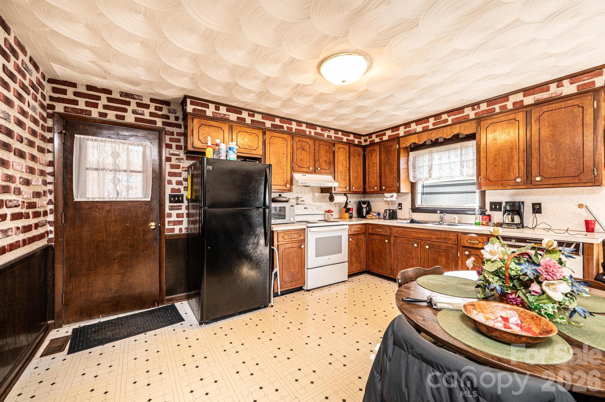 Leeland Terrace - Residential