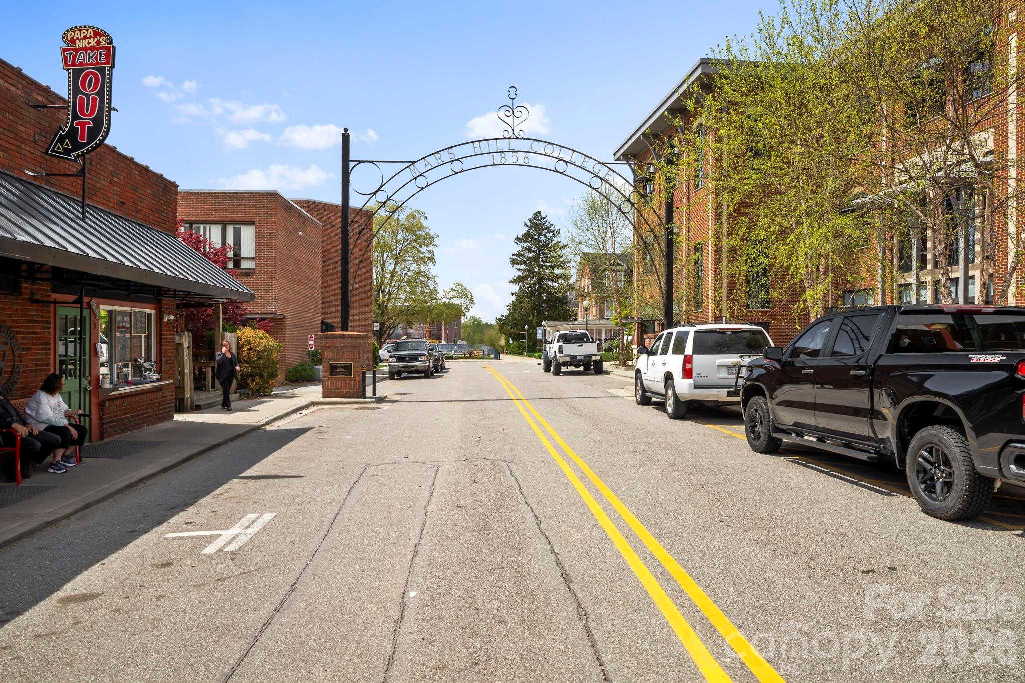 Hickory Ridge - Residential