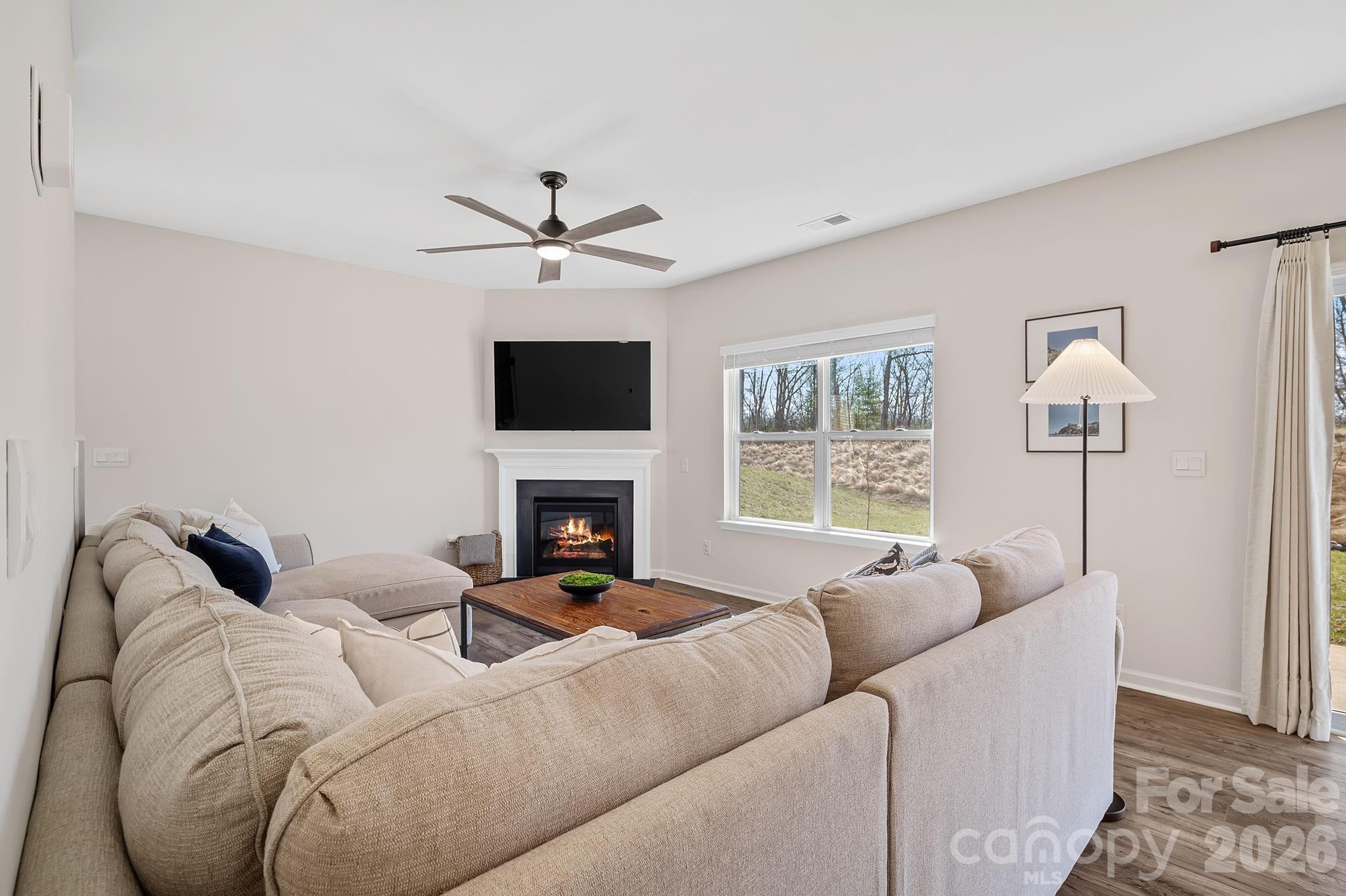 Hickory Ridge - Residential