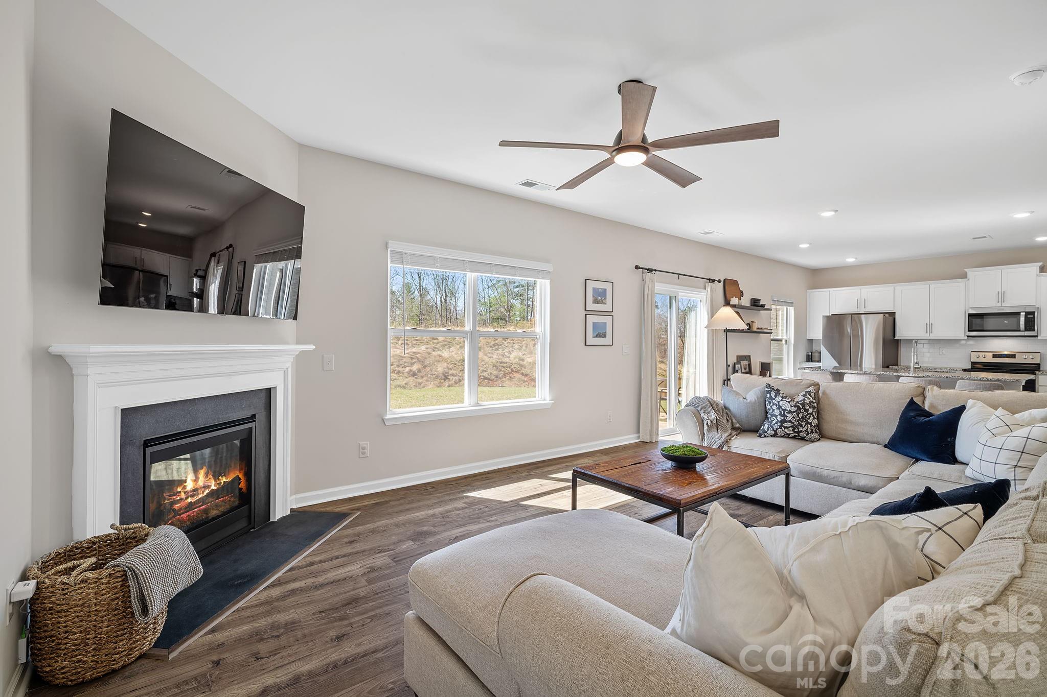 Hickory Ridge - Residential