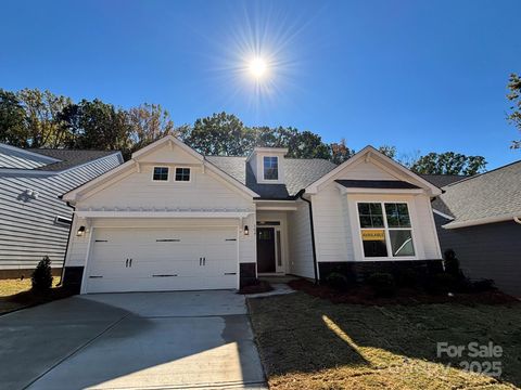 159 Prestwick Way Mooresville NC 28115