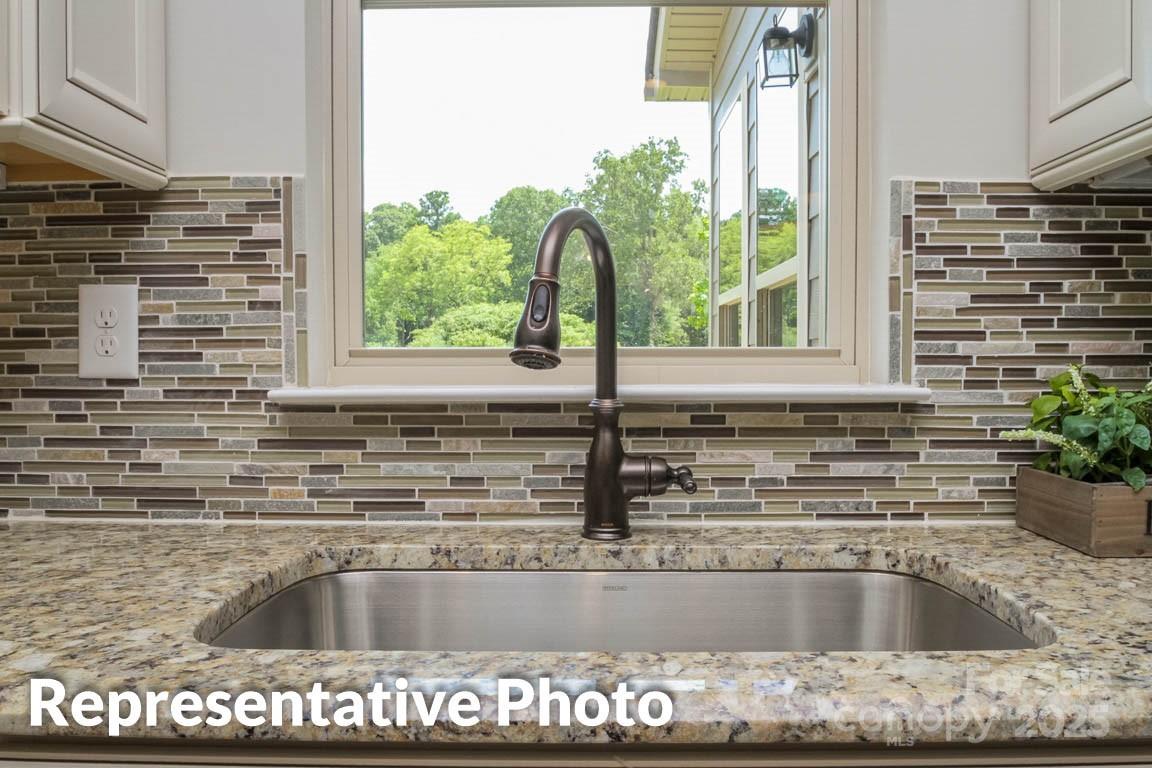 Robinson Oaks - Residential