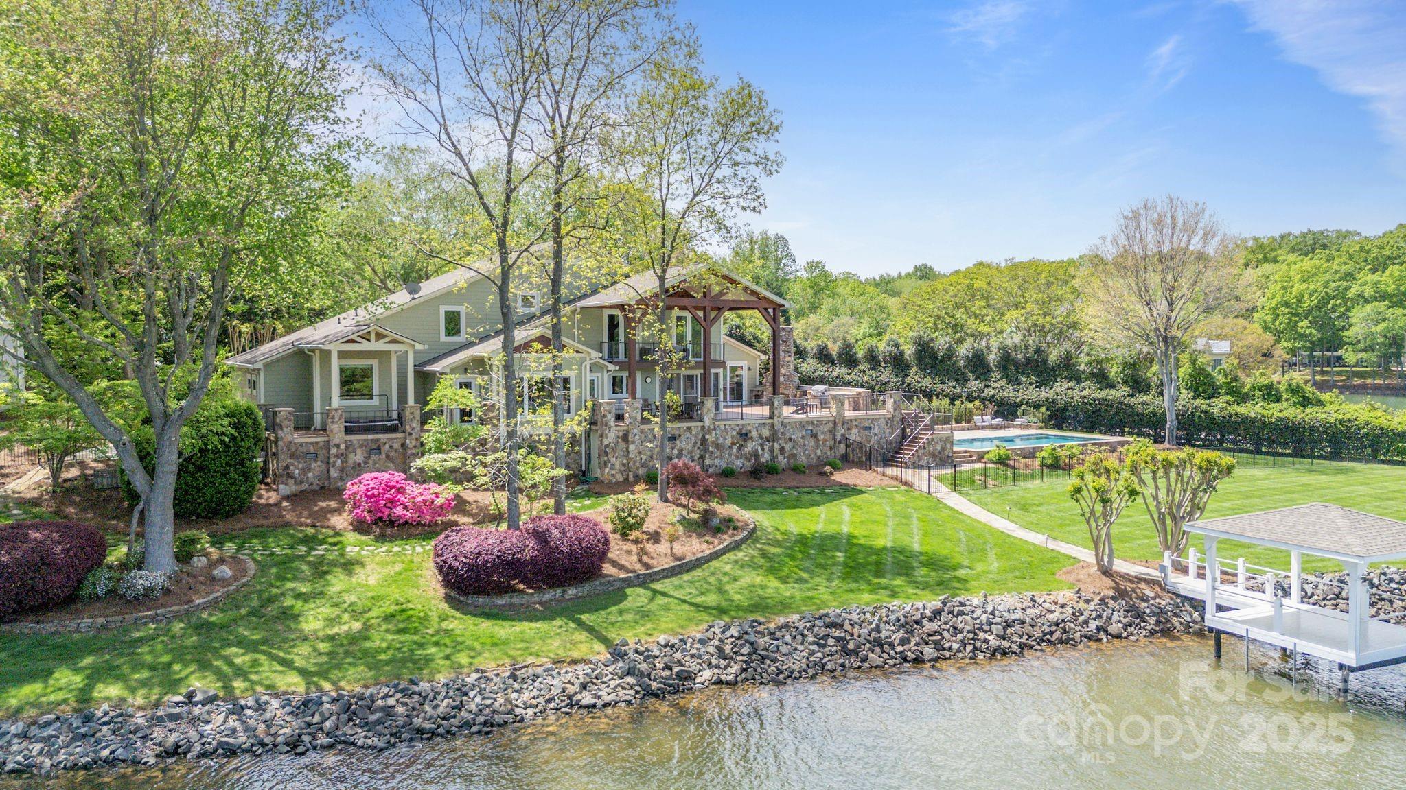 19528 Mary Ardrey Circle