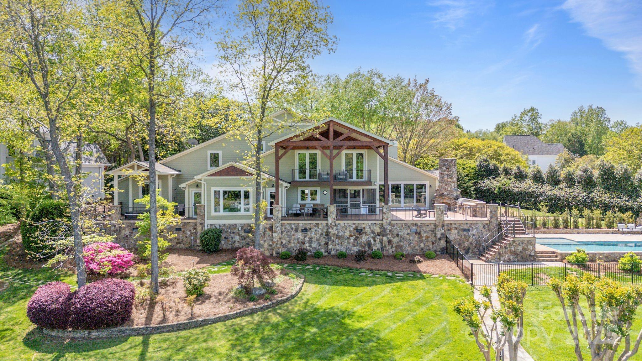19528 Mary Ardrey Circle