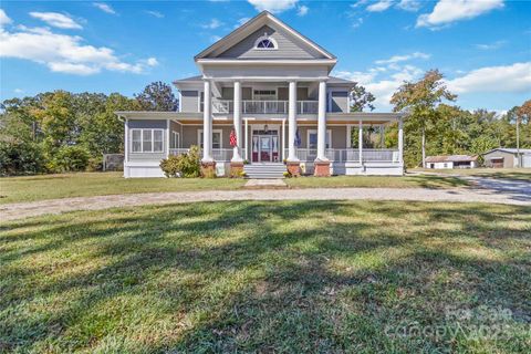 3628 Rainey Avenue Sharon SC 29742