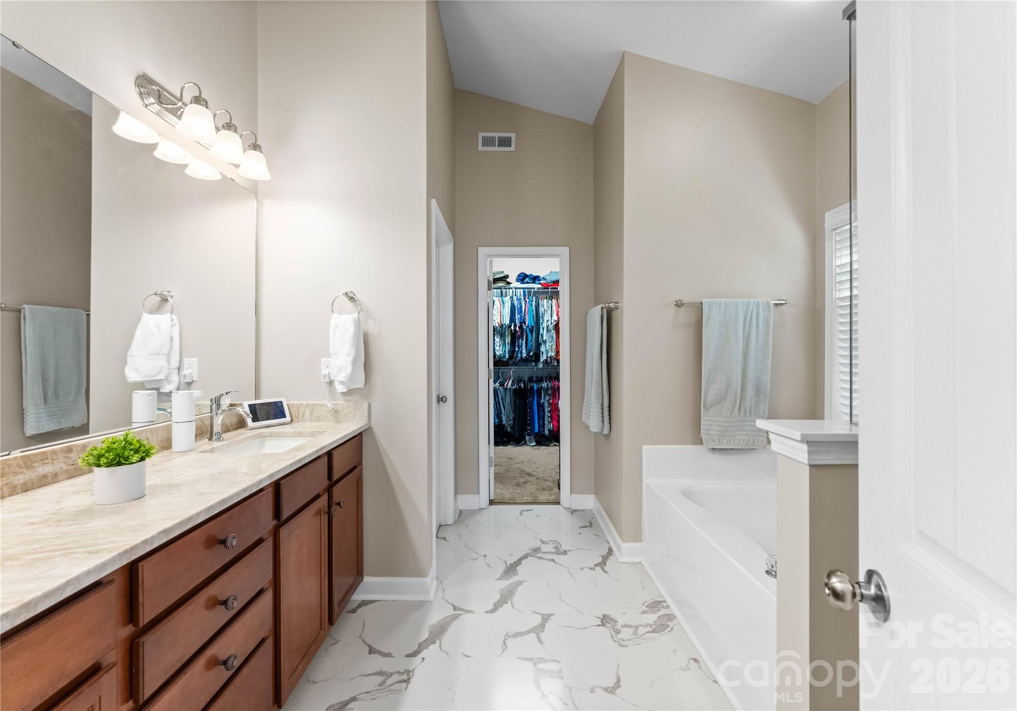 Lake Ridge - Residential