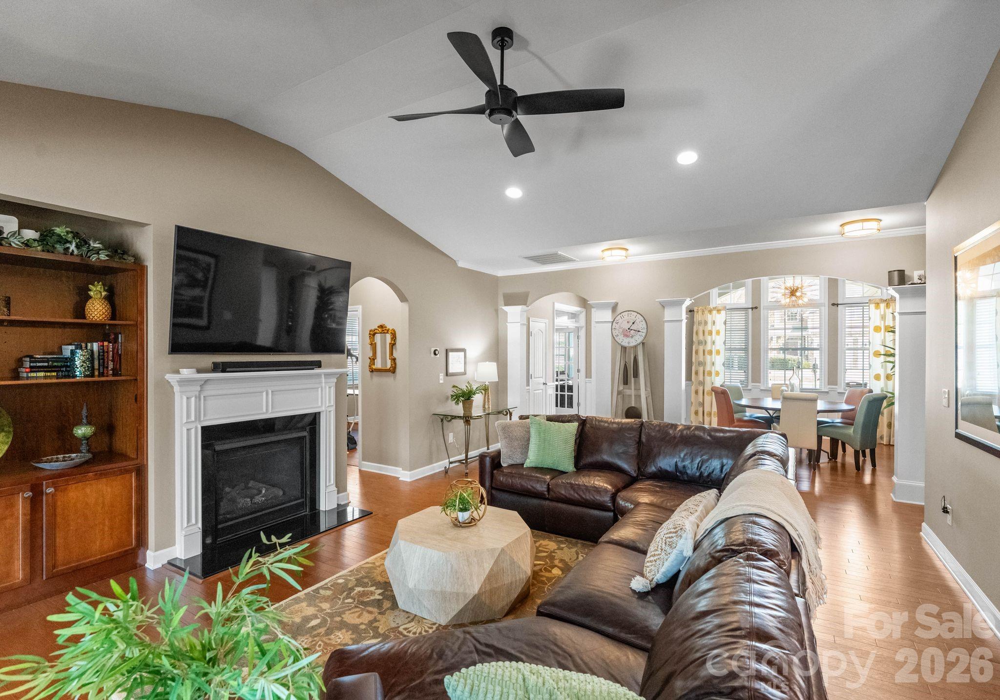 Lake Ridge - Residential