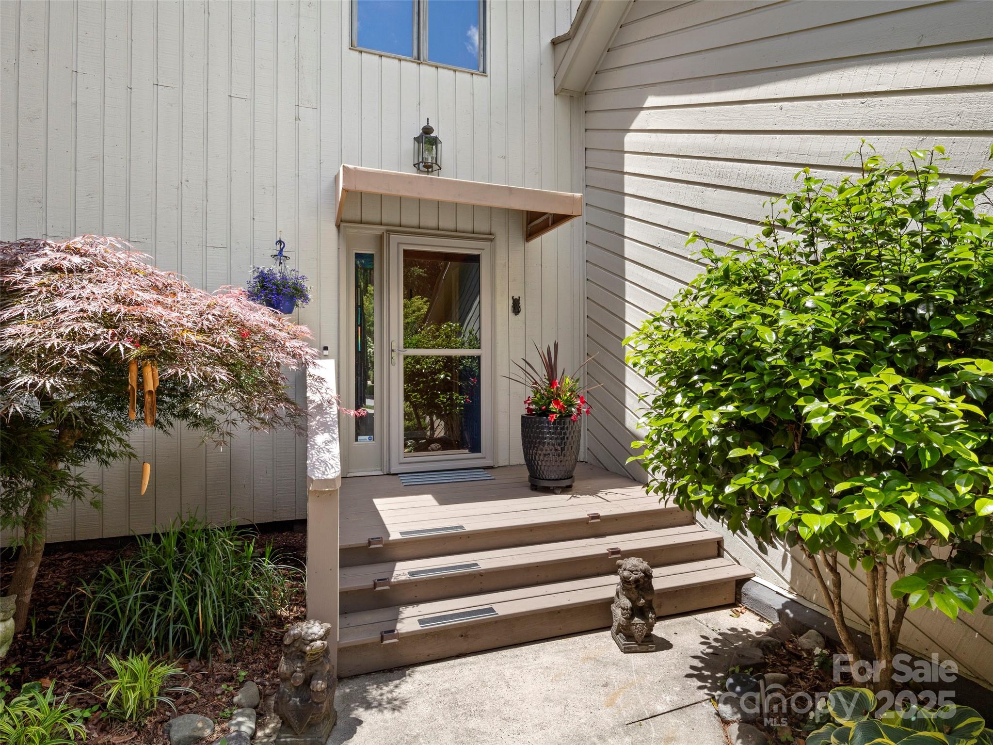 118 Cloverleaf Lane