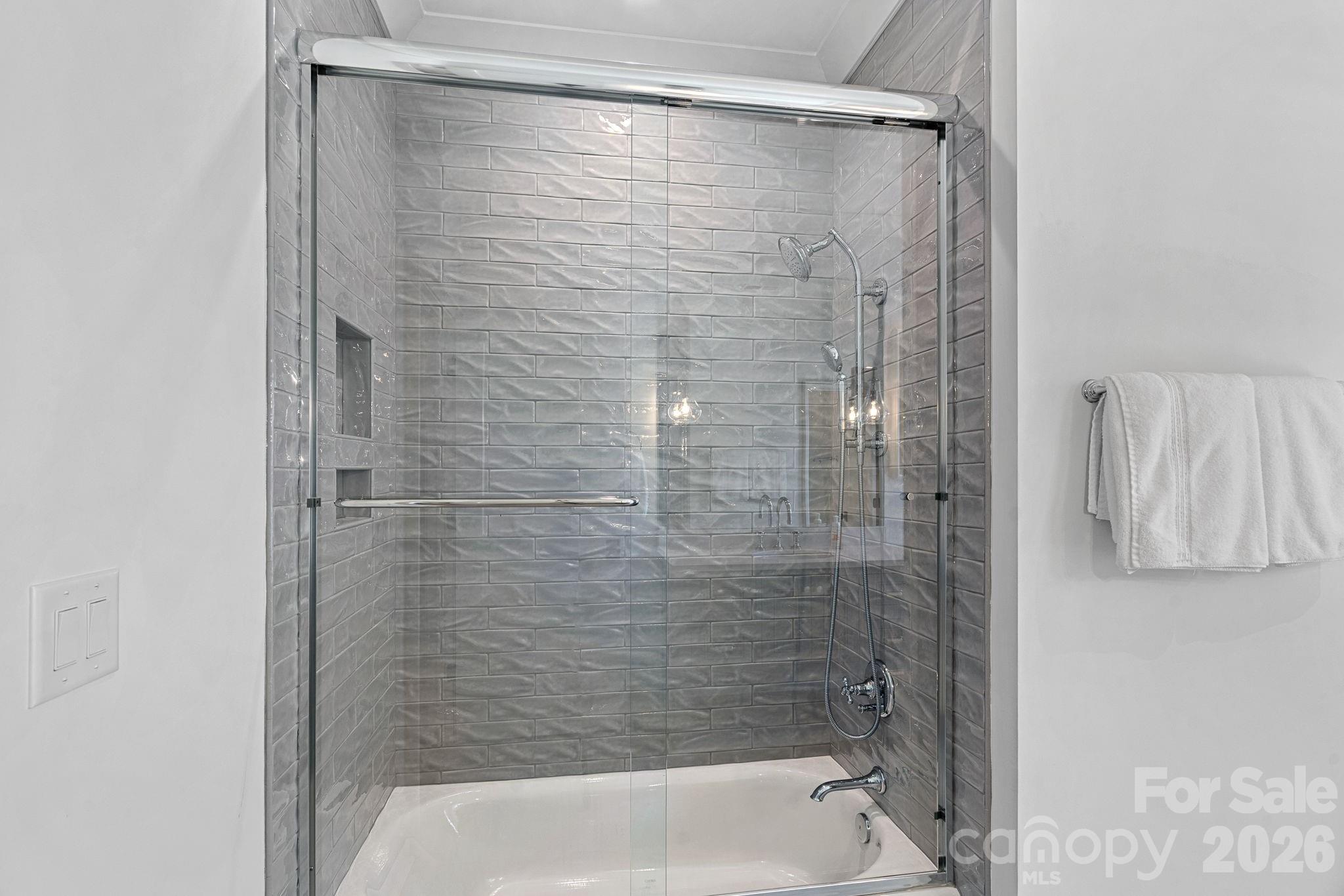 Elizabeth - Residential