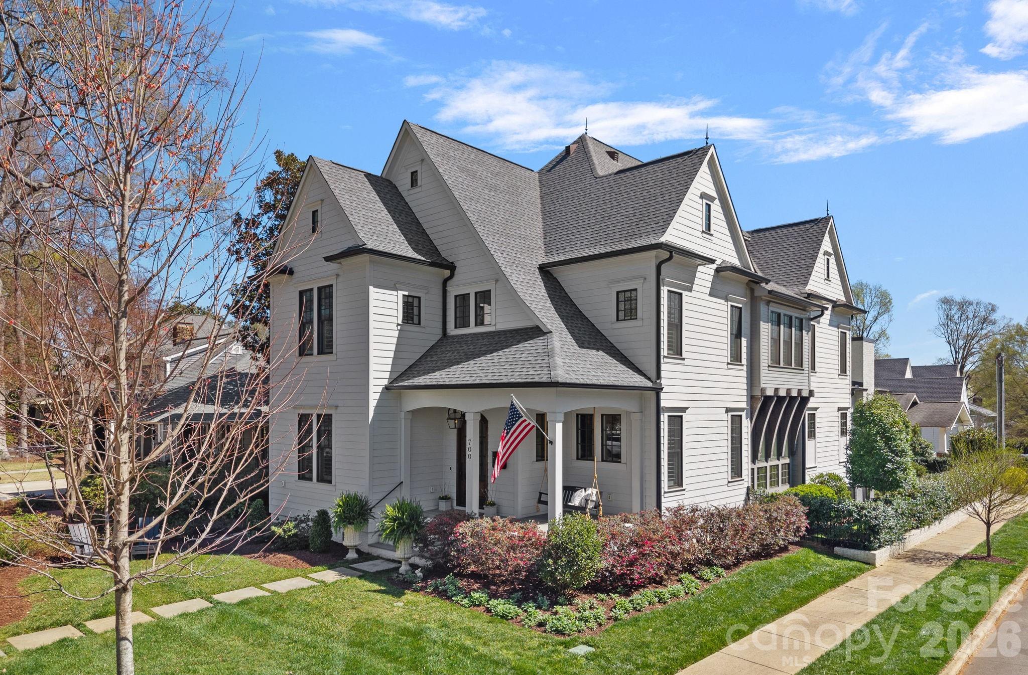 Elizabeth - Residential