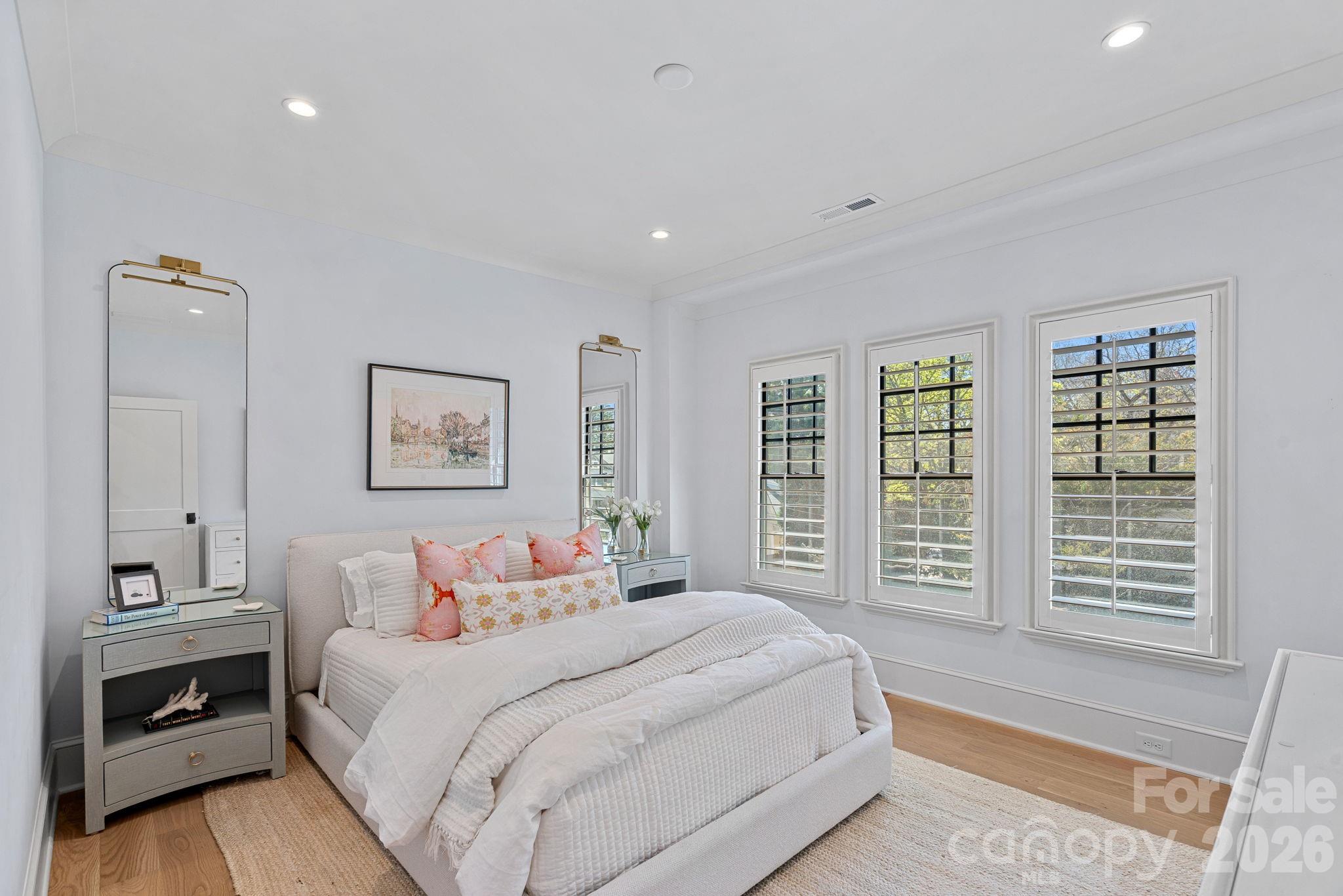 Elizabeth - Residential