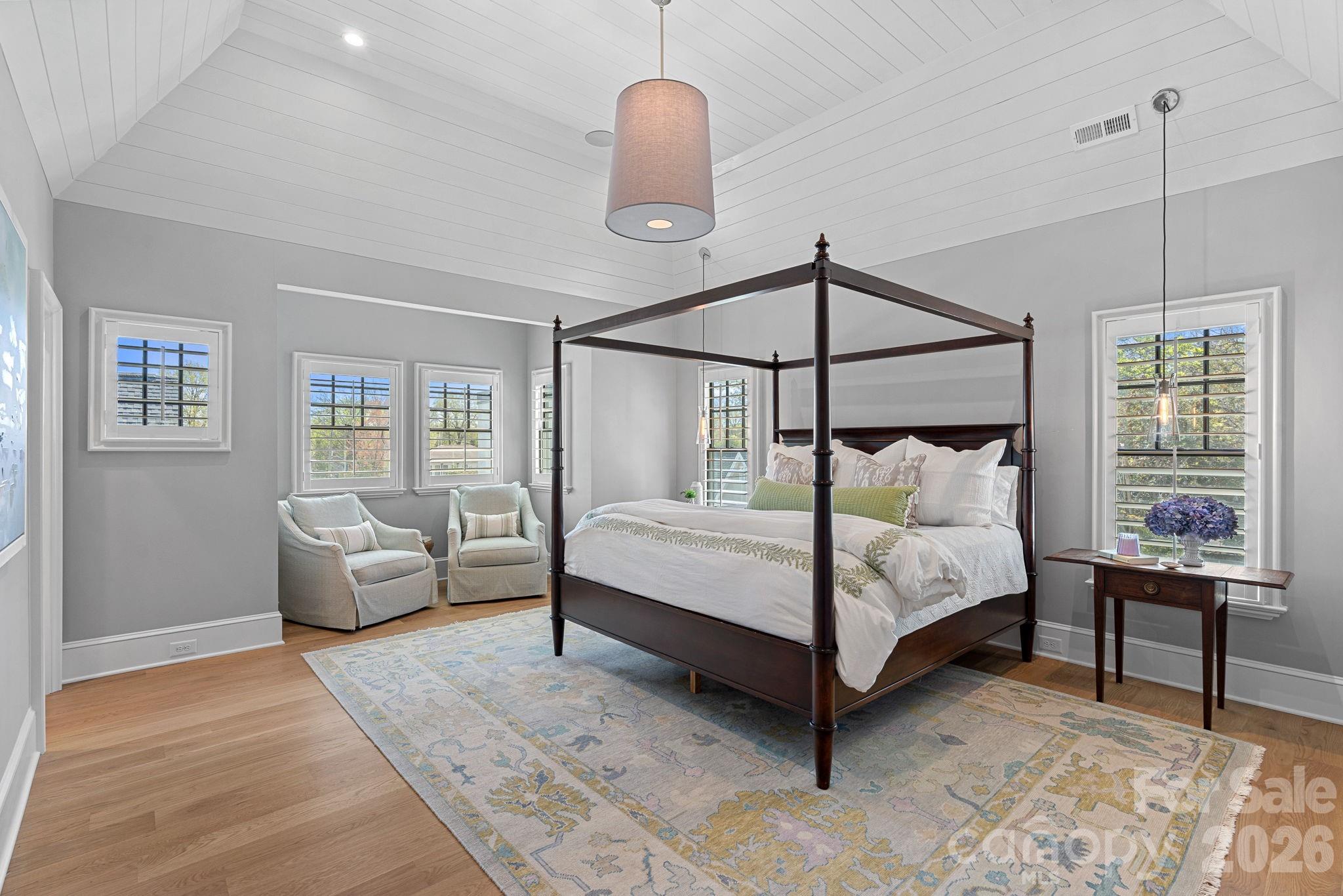 Elizabeth - Residential