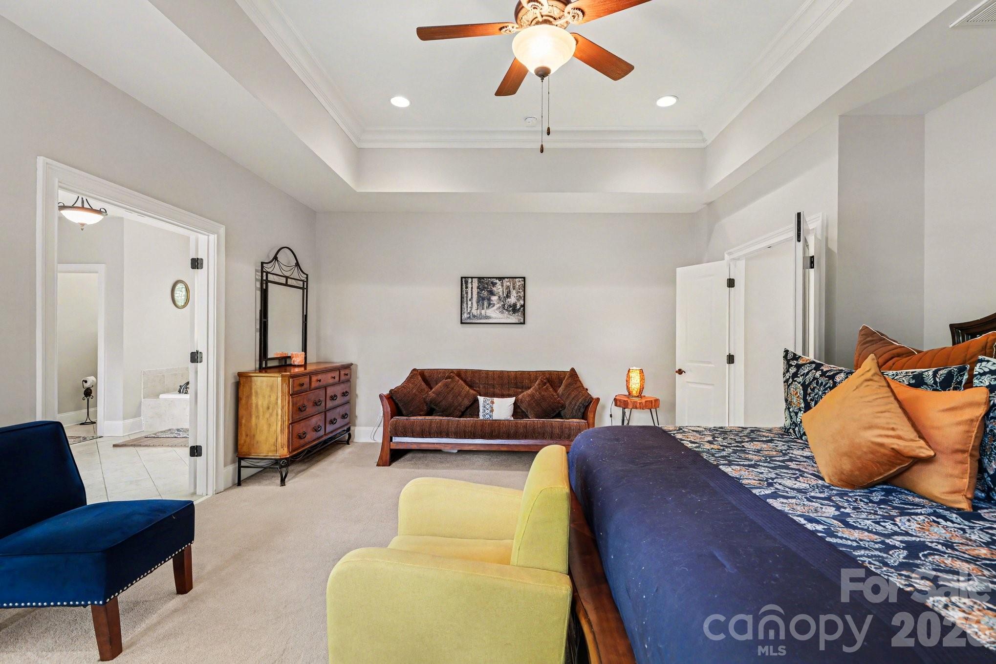 Treetops At Cowans Ford - Residential