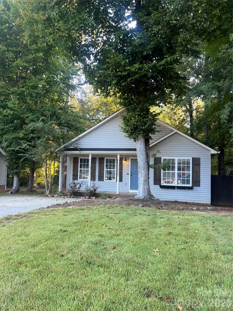 Photo of 202 Polly Collins Court, Fort Mill, SC 29715 (MLS # 4431804)