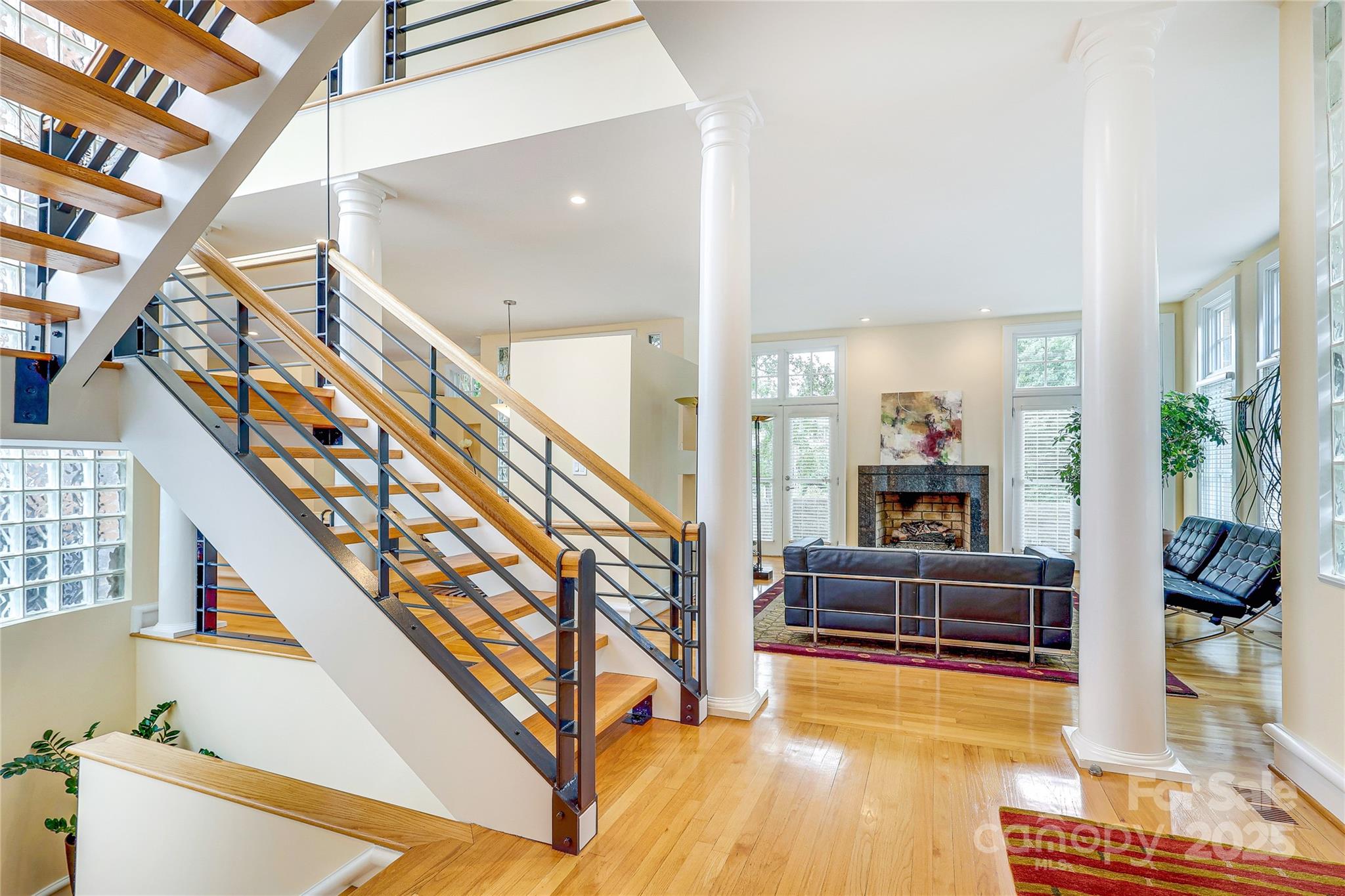 1239 Belgrave Place