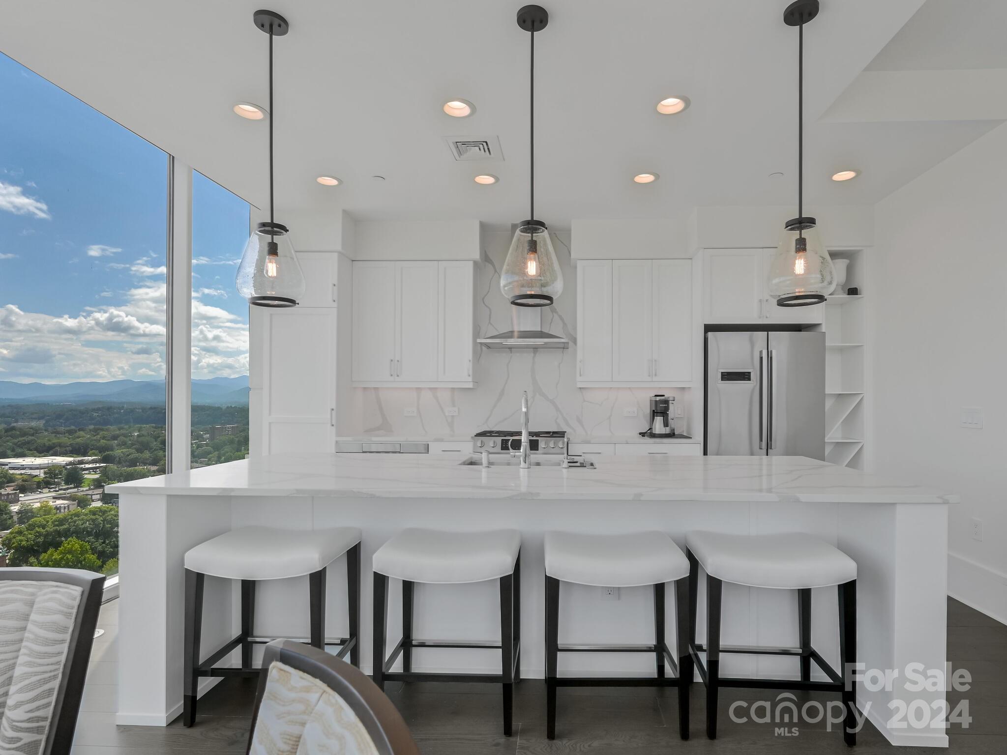 Asheville Arras Residence - Residential