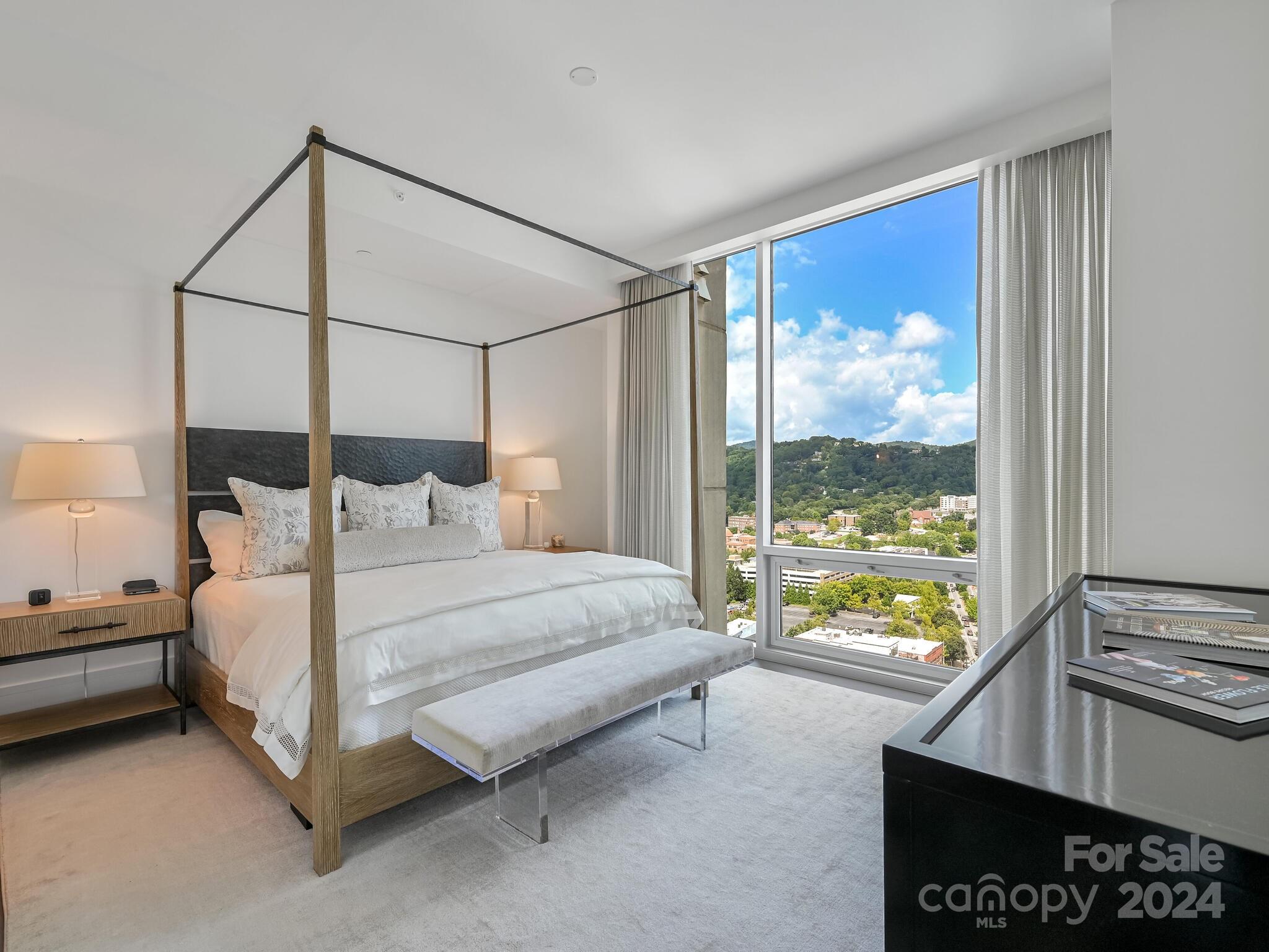 Asheville Arras Residence - Residential