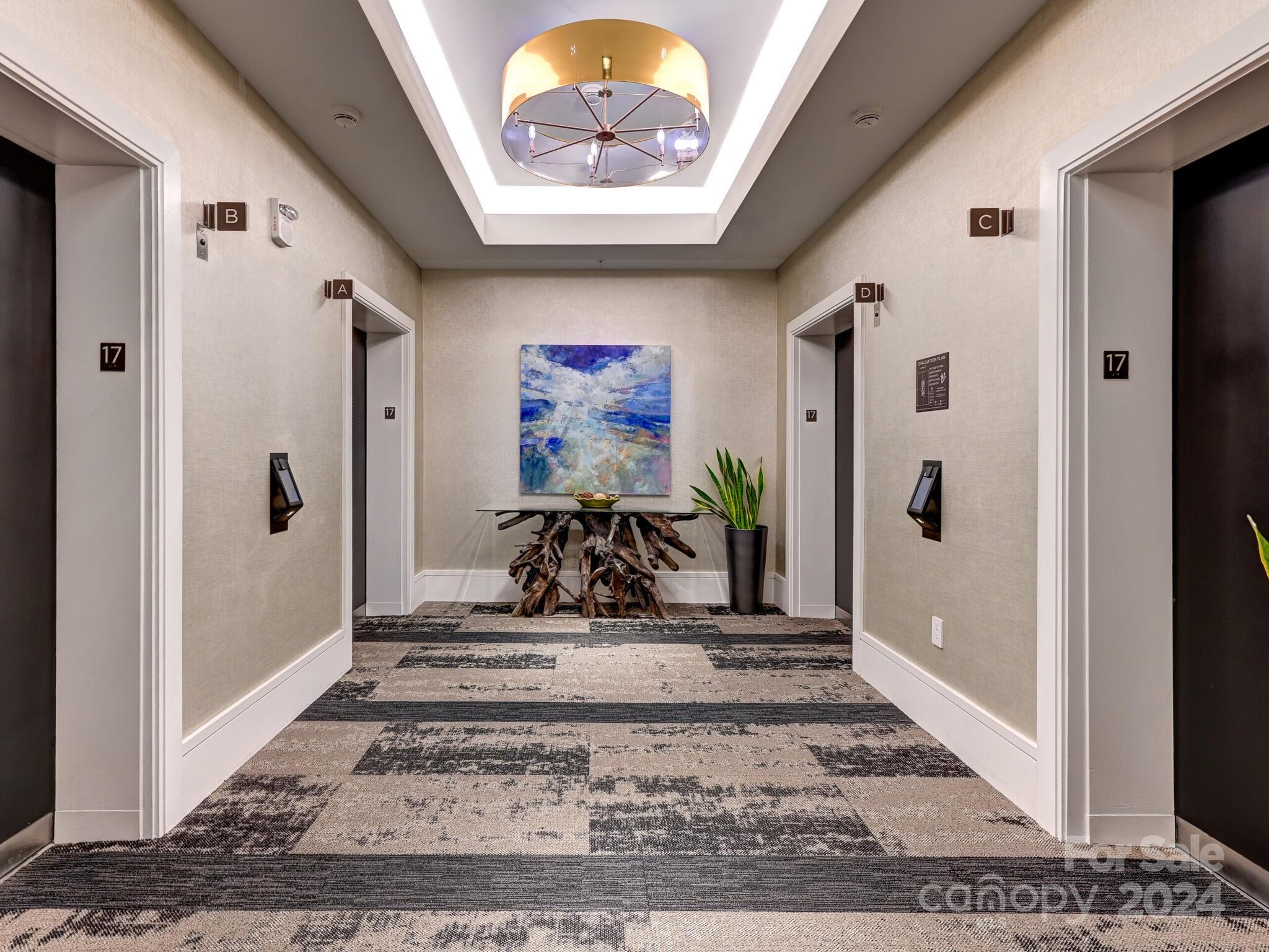 Asheville Arras Residence - Residential