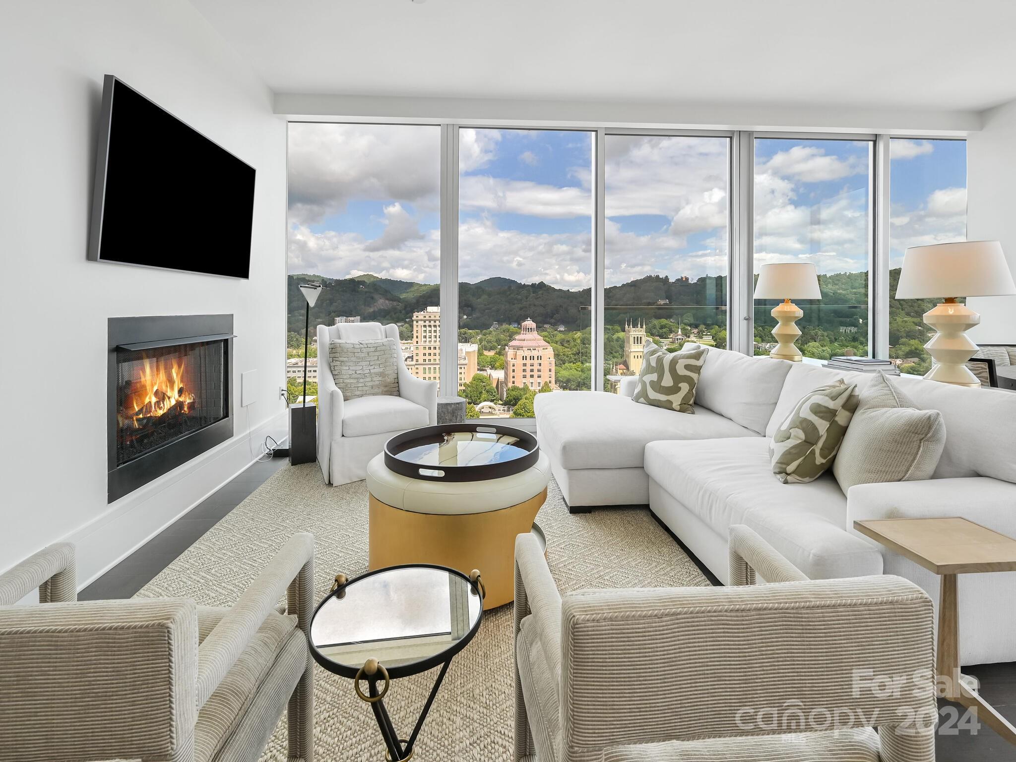 Asheville Arras Residence - Residential