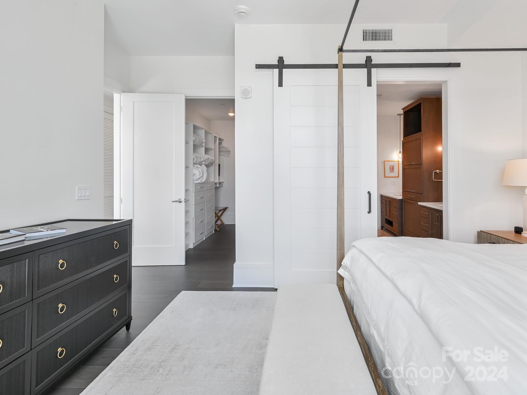 Asheville Arras Residence - Residential