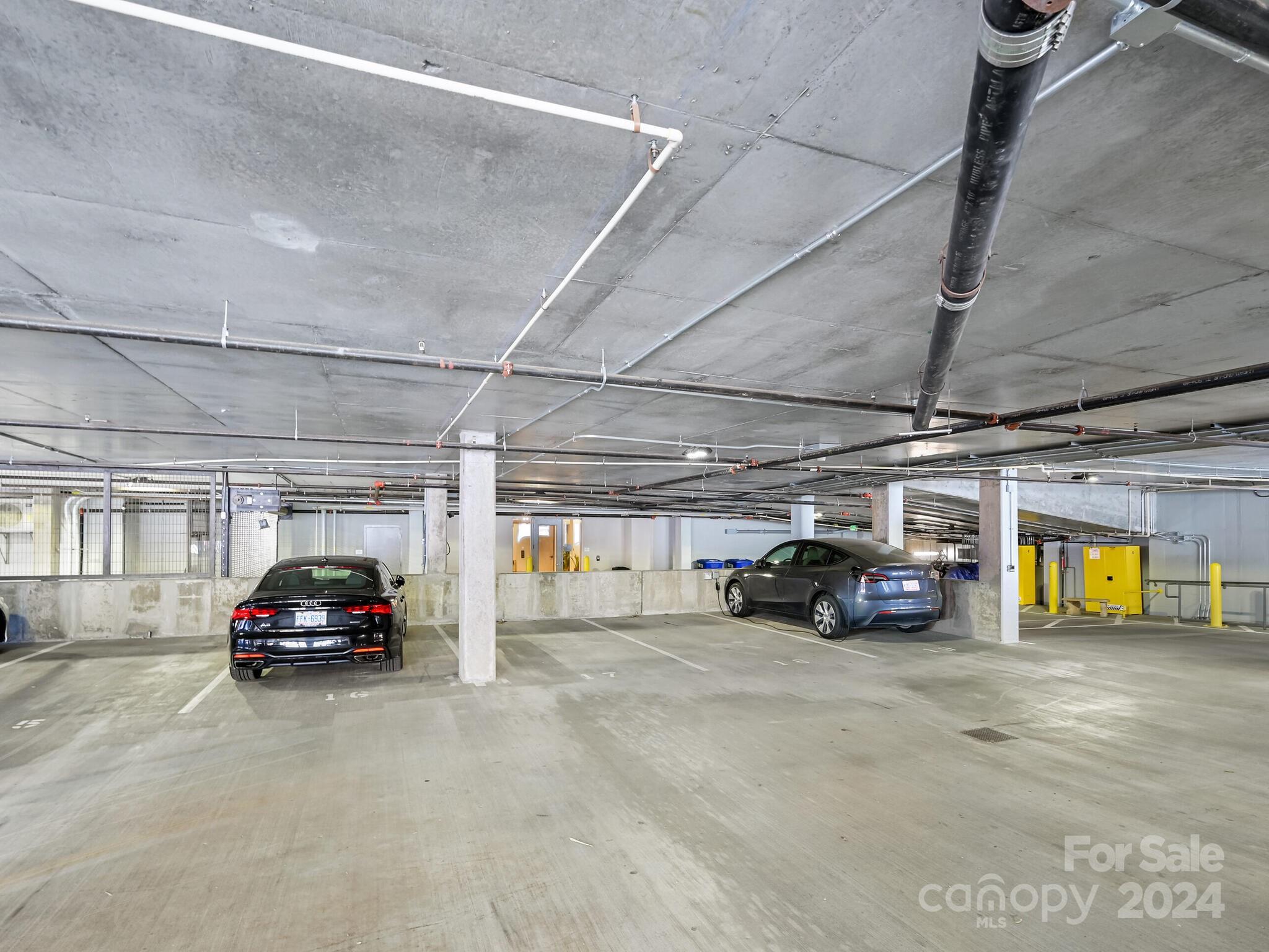 Asheville Arras Residence - Residential