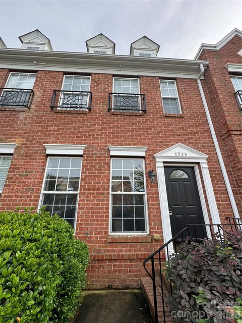 Photo of 6928 Creft Circle, Indian Trail, NC 28079 (MLS # 4359483)