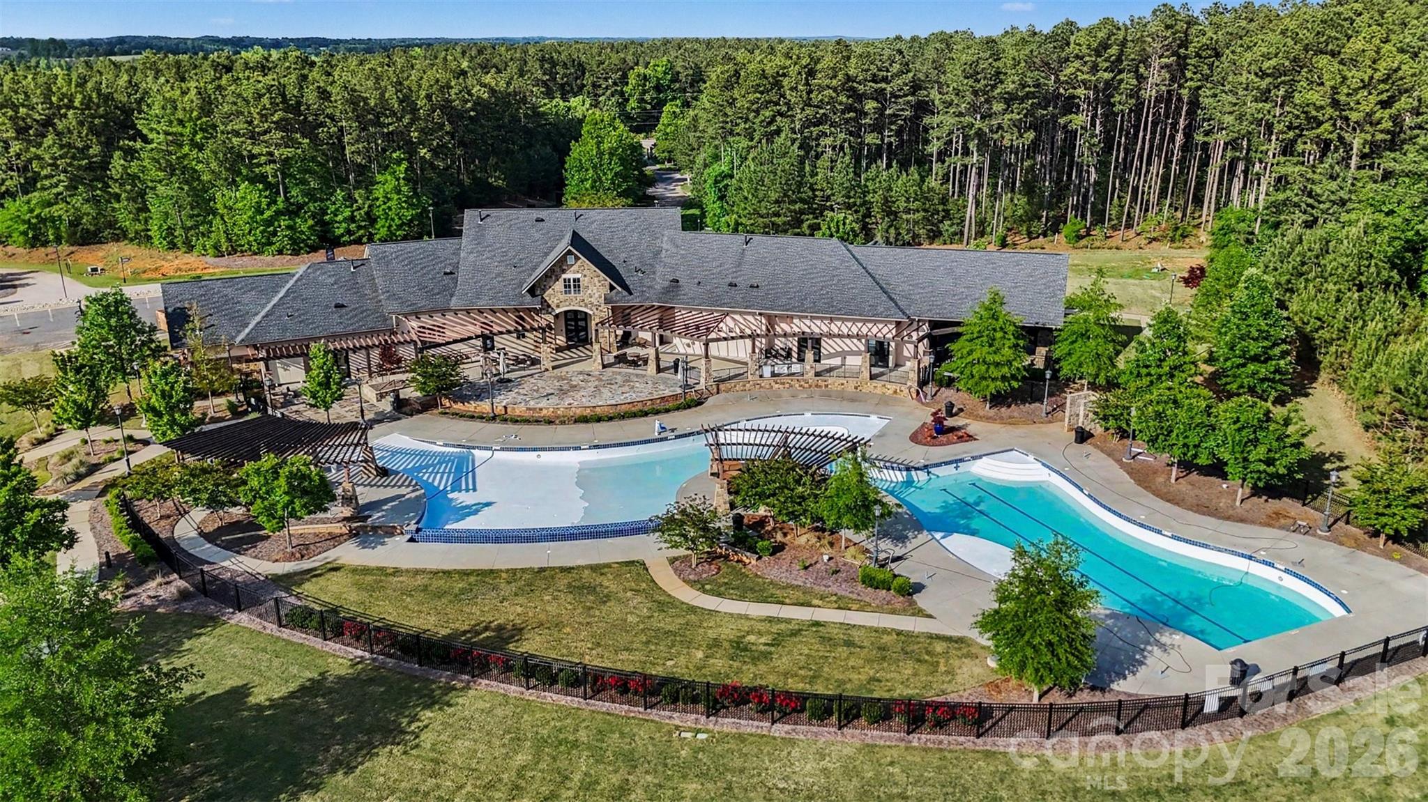 Riverchase Estates - Residential