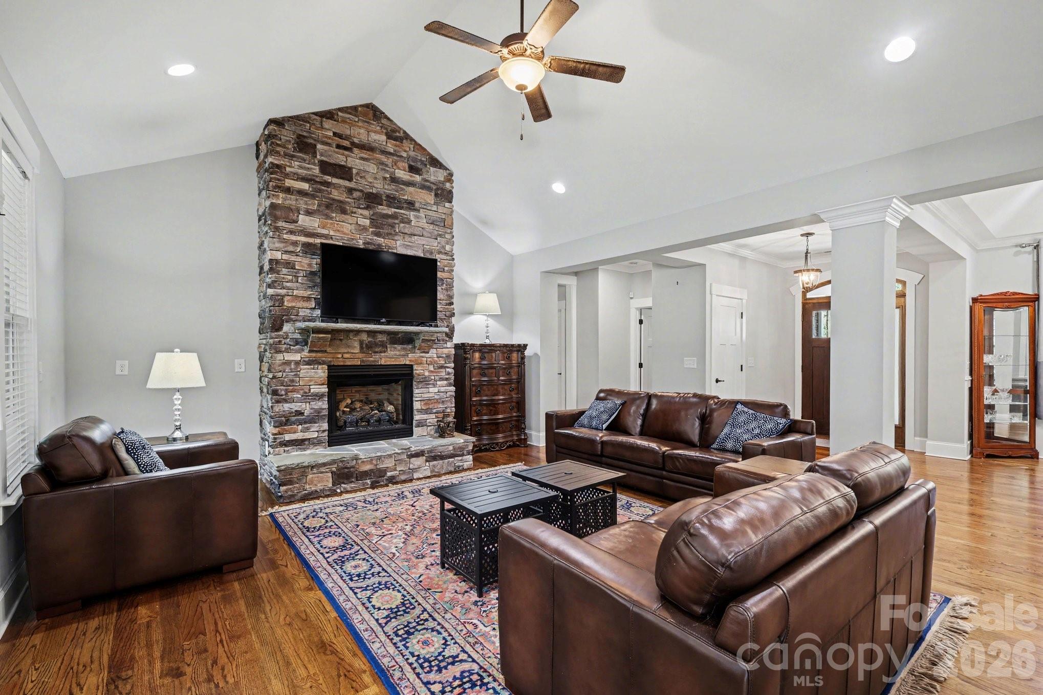 Riverchase - Residential