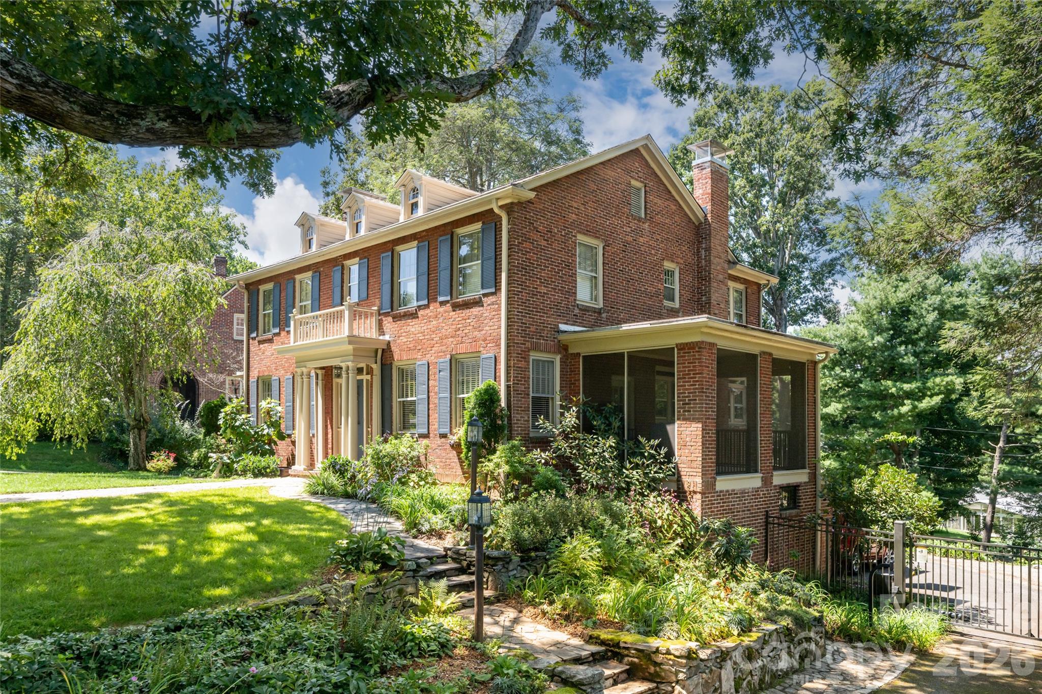 17 Lynwood Road