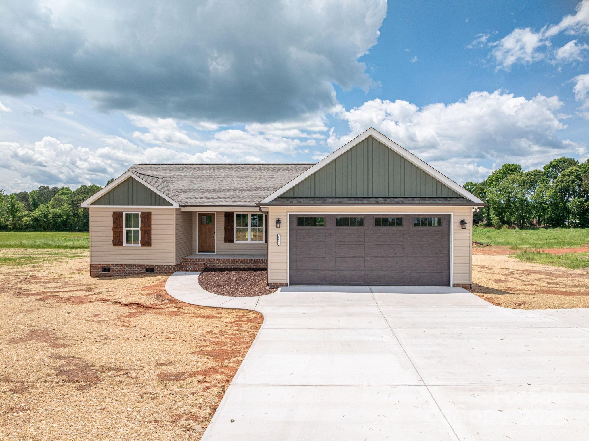 355 Northbrook III School Road 10
