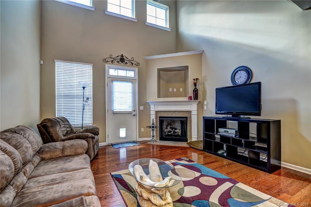 Waters Edge - Residential