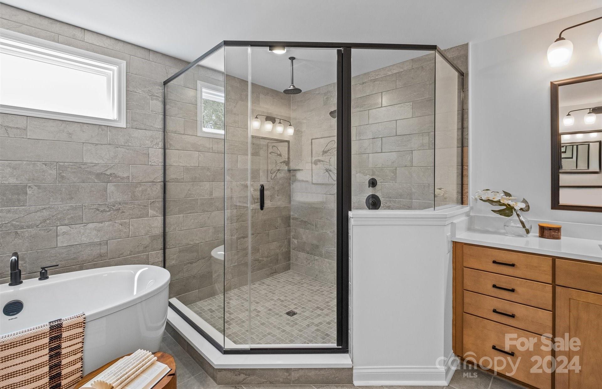 Patterson Pond - Residential