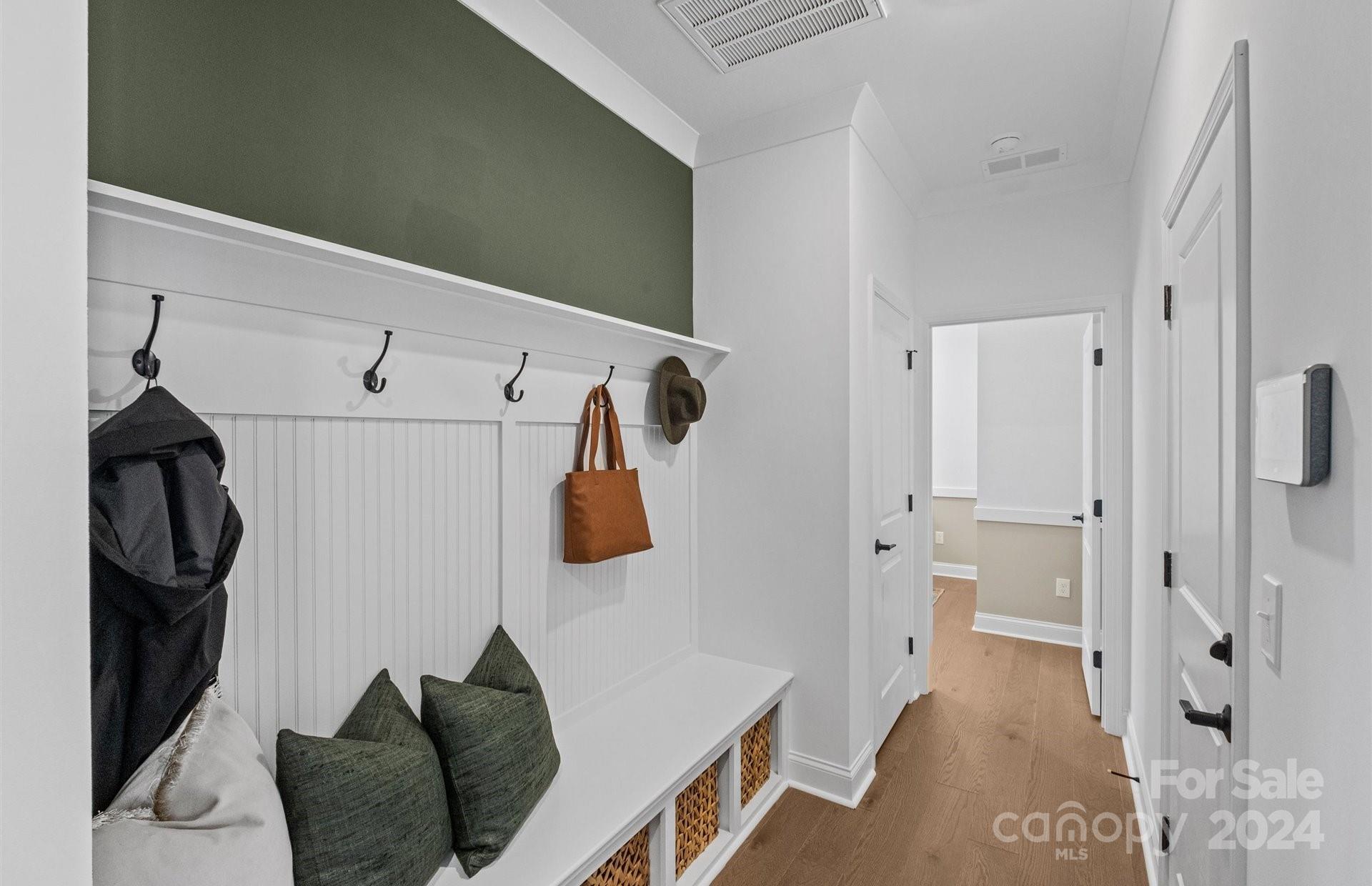 Patterson Pond - Residential