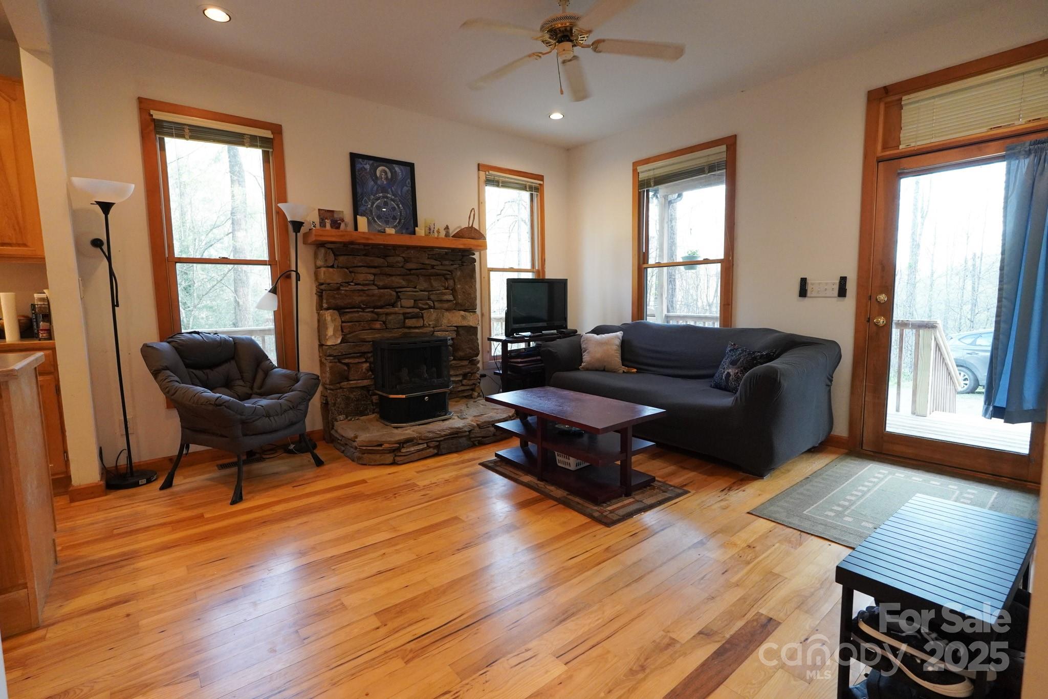 136 StoneWall Road