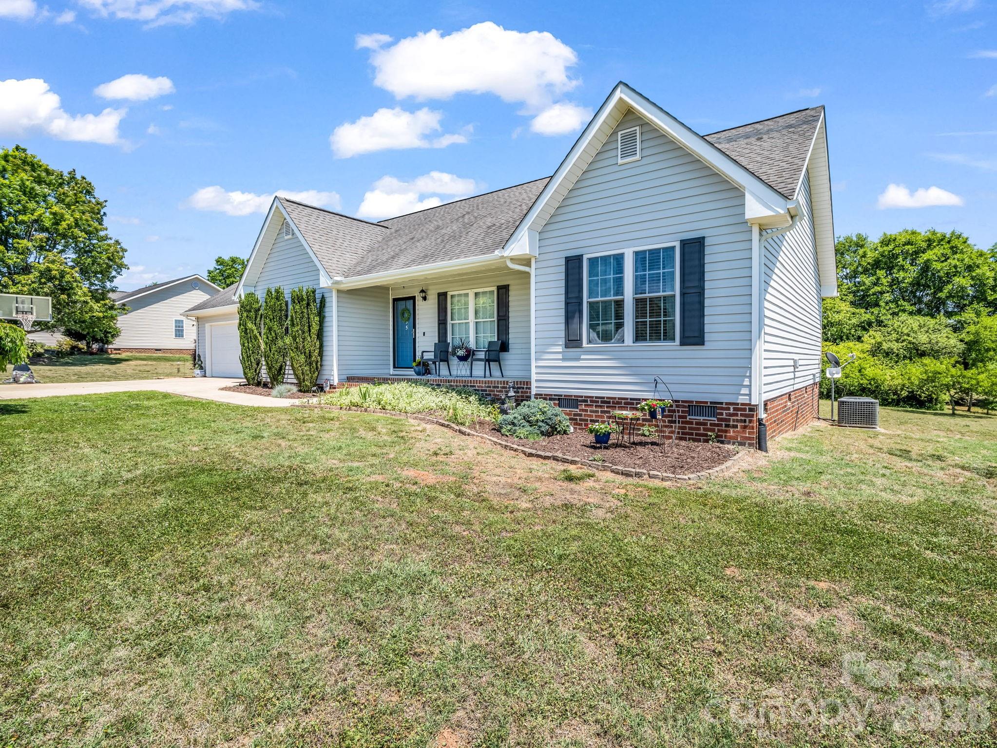 155 Vanity Lane