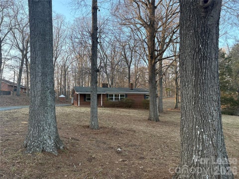 Photo of 2514 Lancaster Highway, Monroe, NC 28112 (MLS # 4435669)