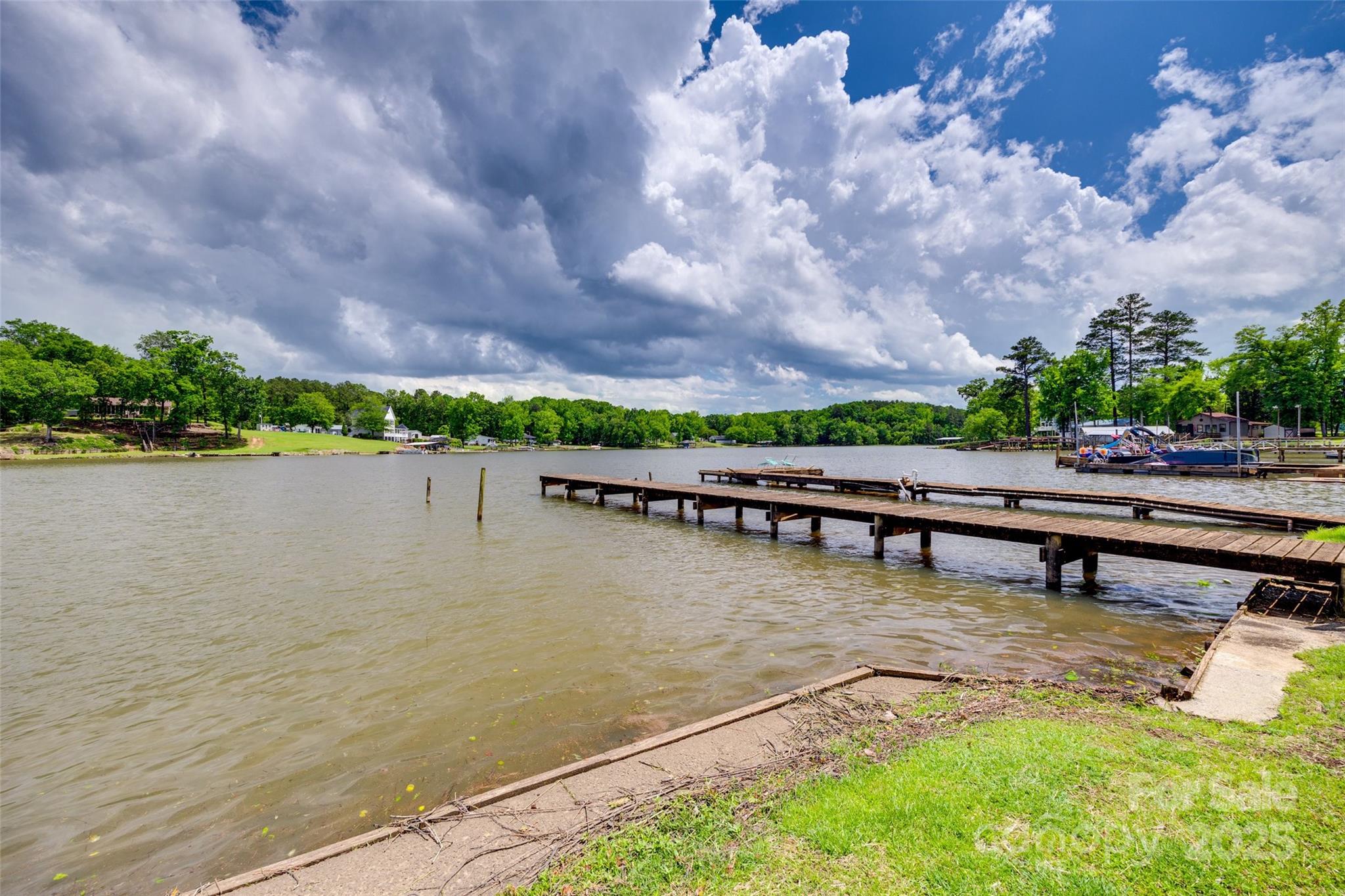 2474 Cottage Lane