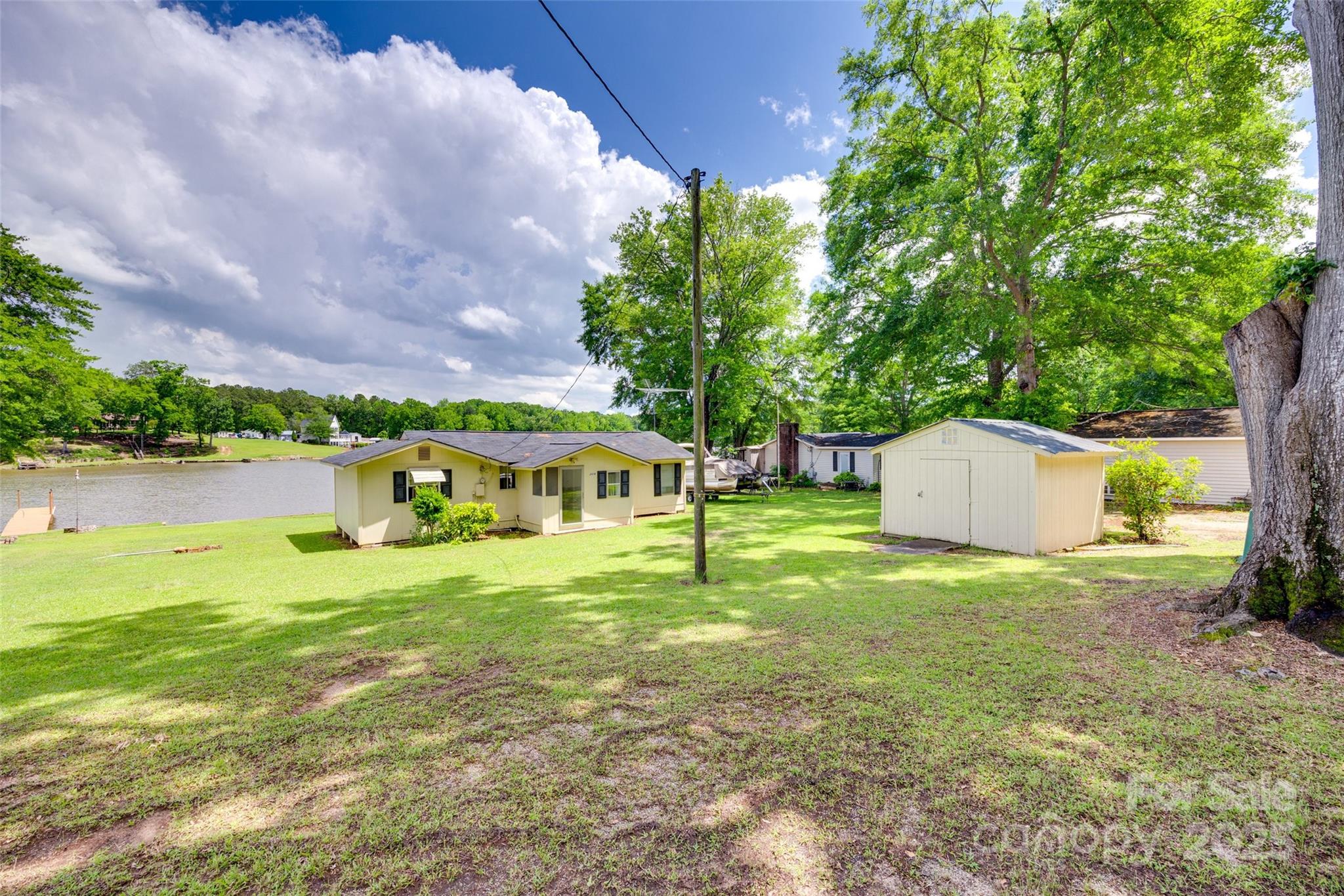 2474 Cottage Lane