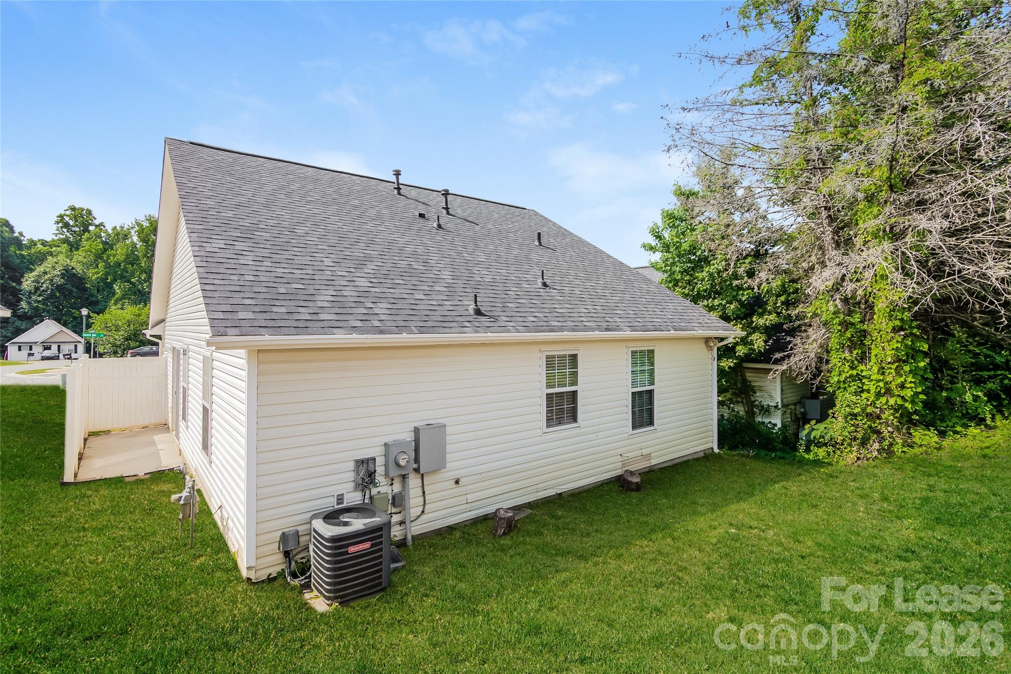 Capps Hill Village - Residential Lease